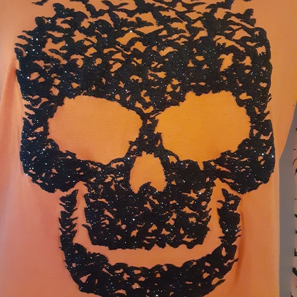 HALLOWEEN T-SHIRT - BLACK SKULL - ORANGE SHIRT - Picture 4 of 7